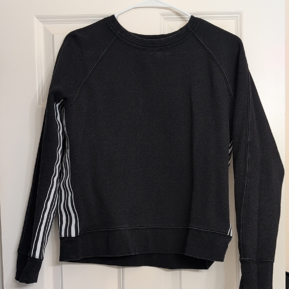 Athleta Black and Gray Sweatshirt